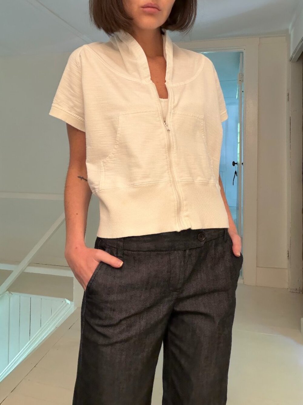 Norma Kamali Collared Cropped Zip Front Sweatshirt White Size L